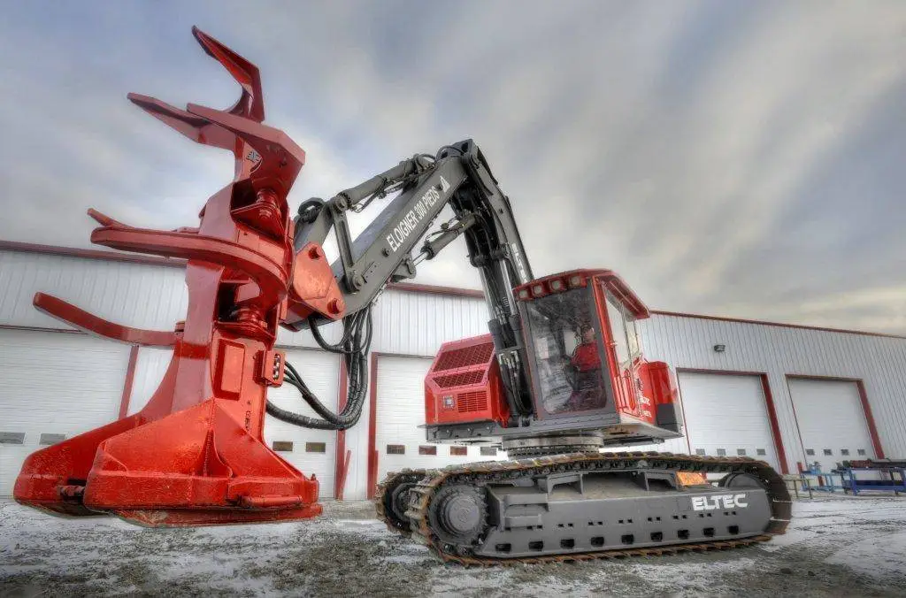 History of Eltec - first machines